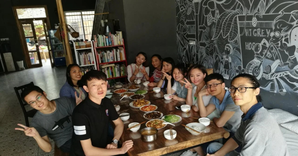 Hi Grey Hostel Xingping