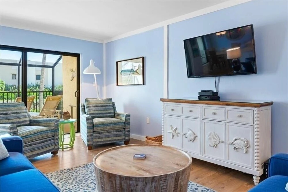 Sea Oats 144 2 Bedroom Condo by RedAwning