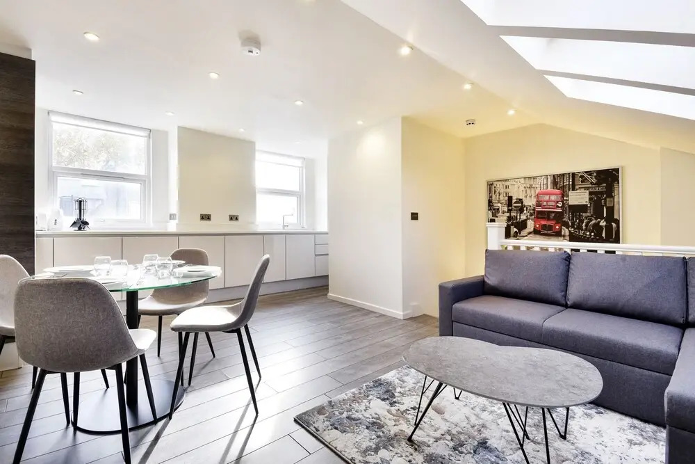 3 Bedroom Apartment near Paddington