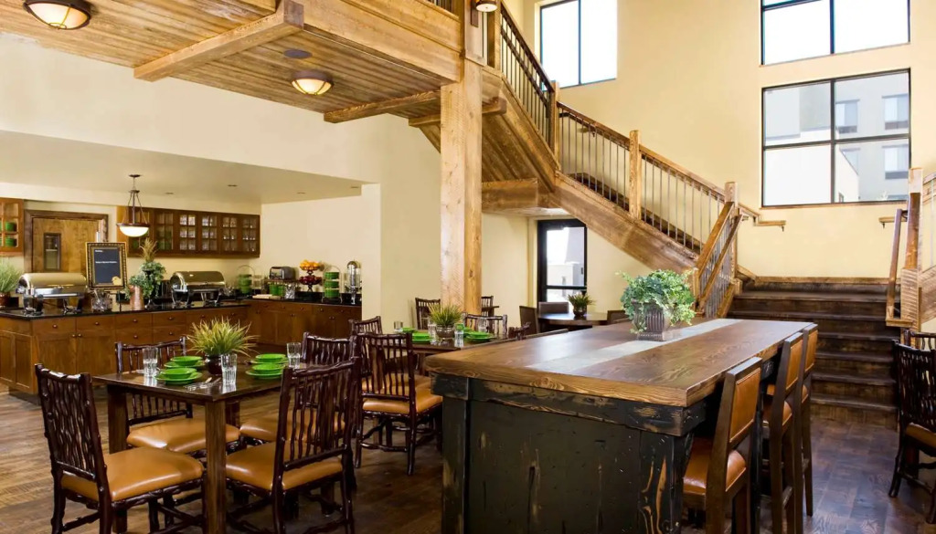 ECHO Suites Extended Stay by Wyndham Bozeman