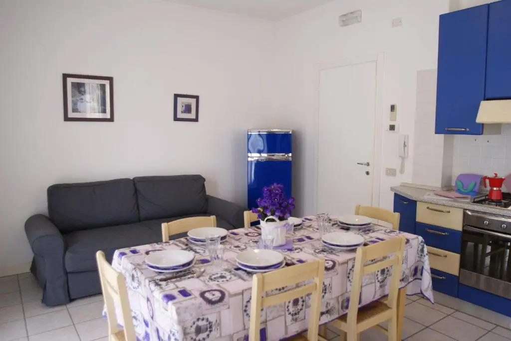 Appartamenti Villa Paola-Pochi passi dal mare-Zona piazza Aurora-Lido di Jesolo