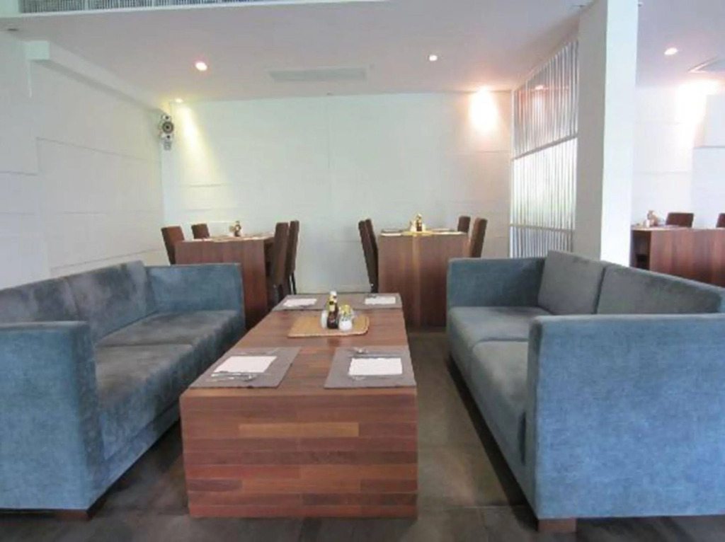 LUXX Langsuan Hotel - SHA Plus
