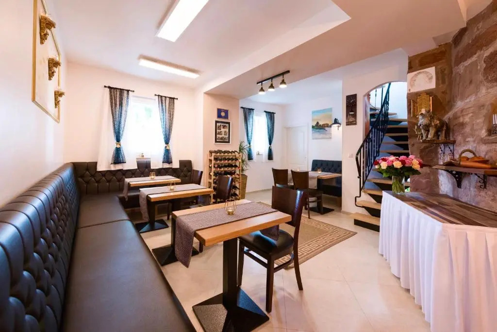 Tor Hotel
