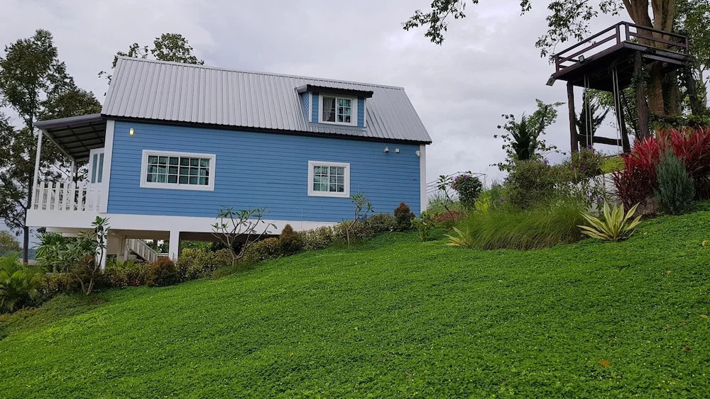 Tip House