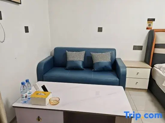 Qihu Movie Homestay (Tianjian Lake Park)