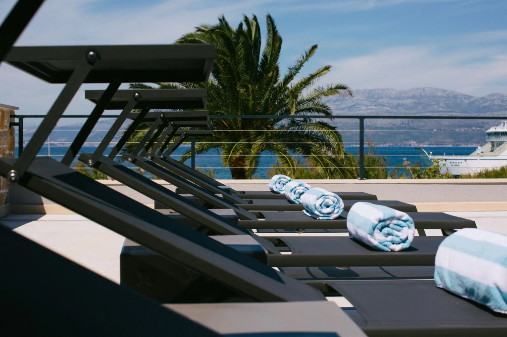 Hotel Osam