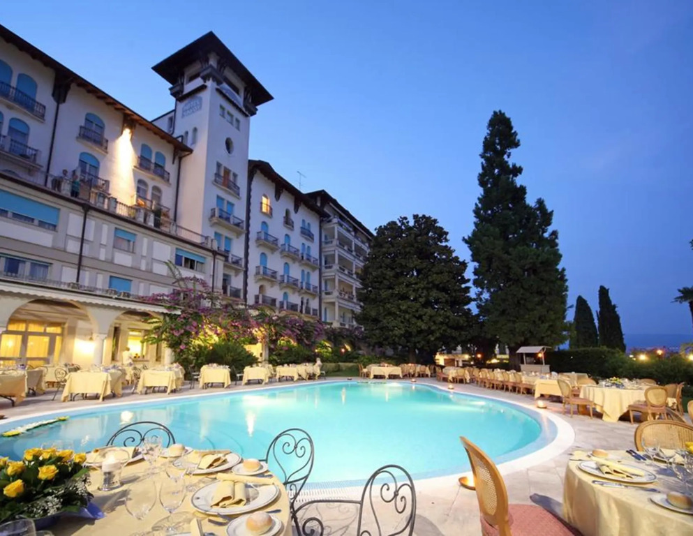 Hotel Savoy Palace