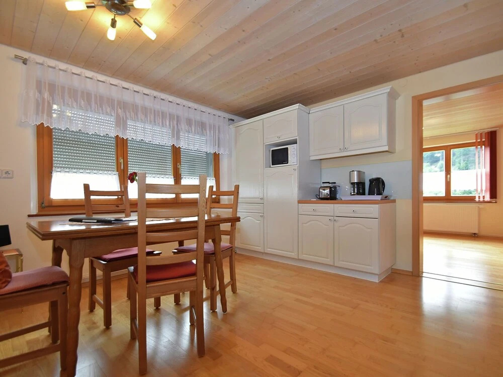 Modern Apartment on the 1st Floor at the Foot of the Feldberg with Use of Garden