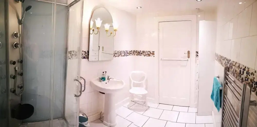Charming 5-bed House in Boston Lincolnshire