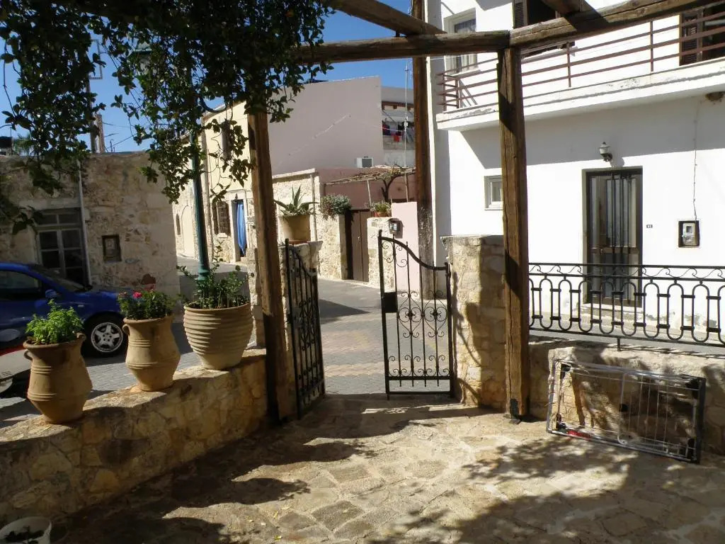 Traditional Studio Artemis in Chersonissos