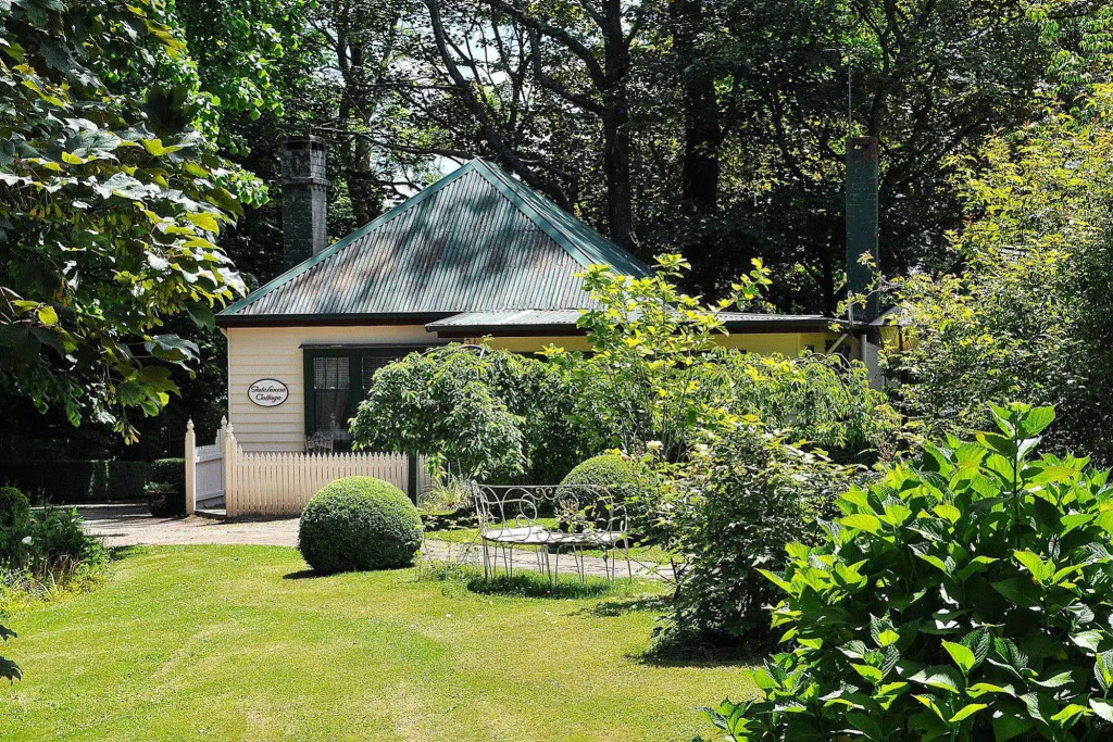 Moulton Park Estate - Cottages