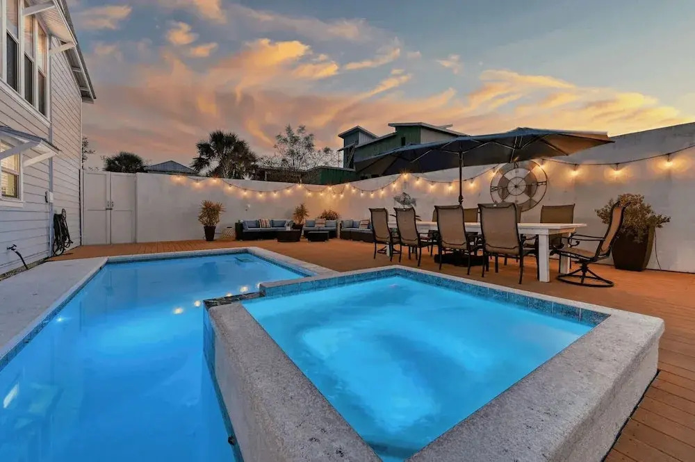 Walk to Blue Mountain Beach, Private Pool, Hot Tub 30A Sea-renity by Avantstay