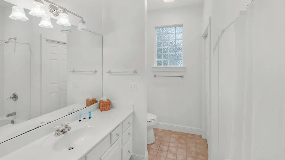 Close to the Beach & Close to the Pool