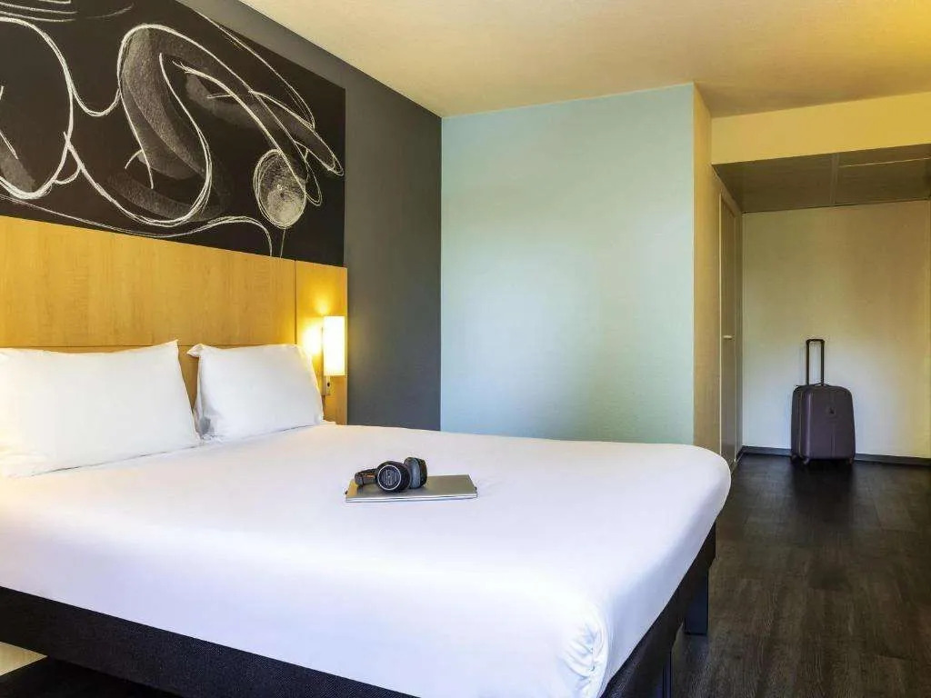 ibis Paris Meudon Velizy