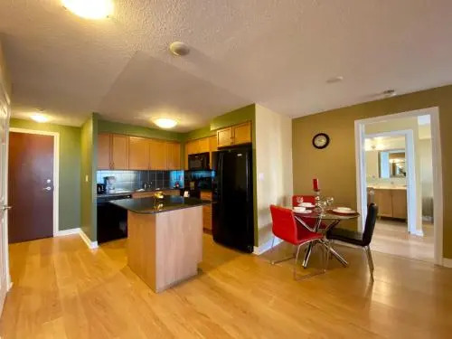 Executive Furnished Properties - Square One Mississauga
