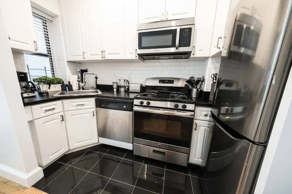Lovely 4 Br Apt - 2 Blocks To Central Park West