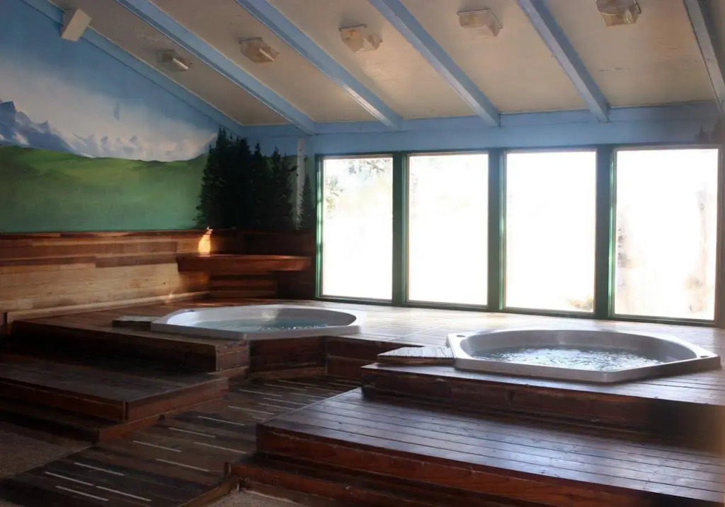 Pagosa Lodge