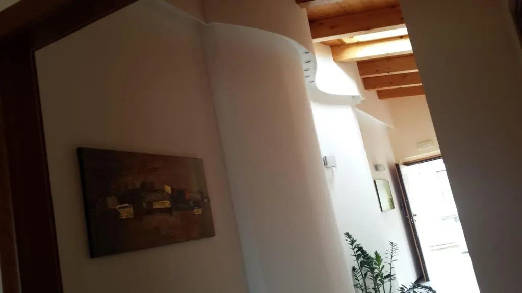Secret pearl! Amalfi Coast, Pompei & Naples Free parking