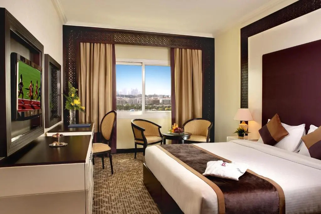 Carlton Tower Hotel