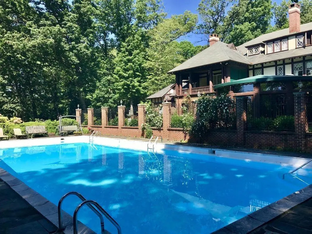 Gramercy Mansion