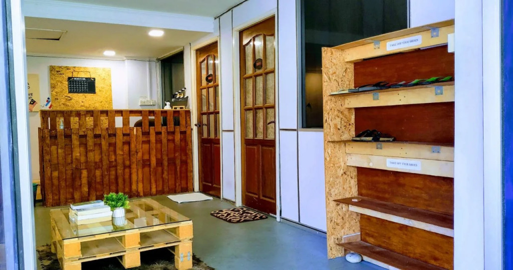 Get Inn Backpackers
