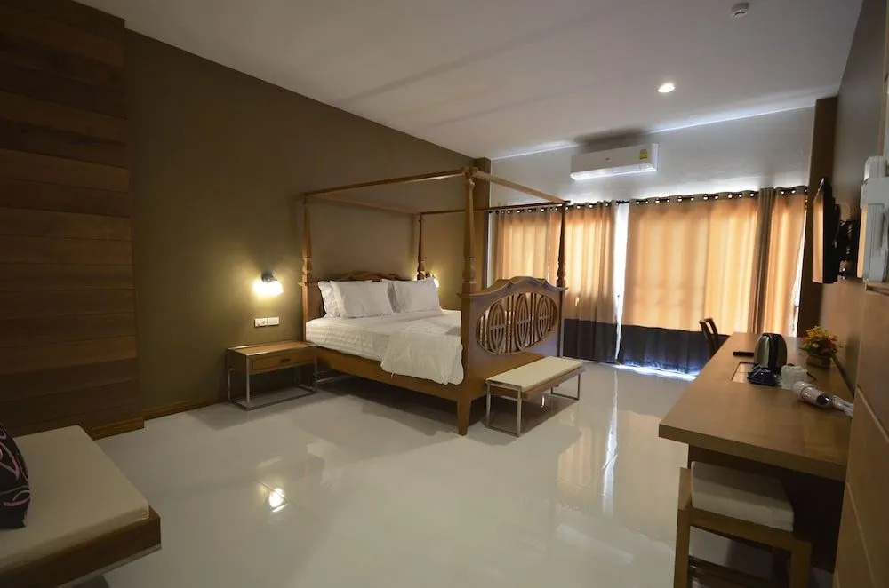 Sakorn Residence and Hotel