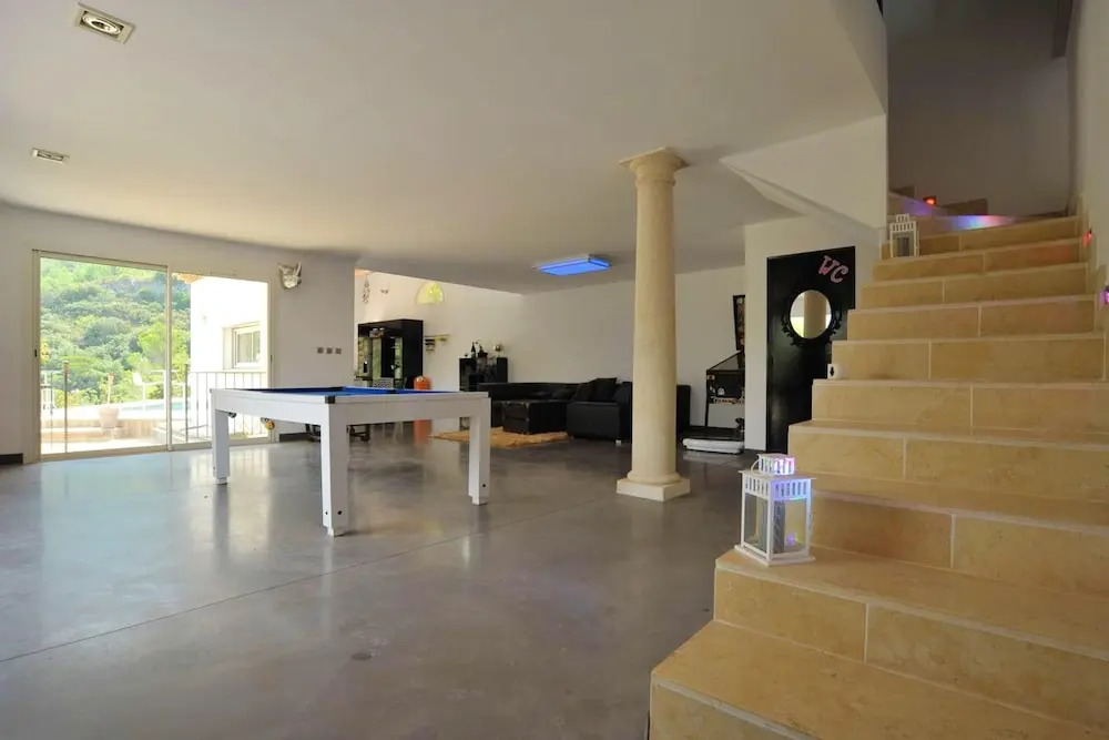 Villa With 3 Bedrooms in Auriol, With Wonderful Mountain View, Private Pool, Enclosed Garden