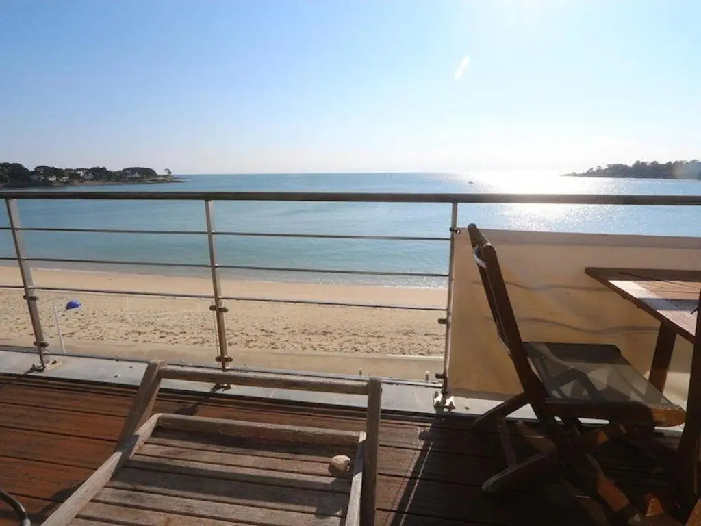Appartement avec vue mer à 50m de la plage proche thalasso casino et restaurants FR 1 481 157