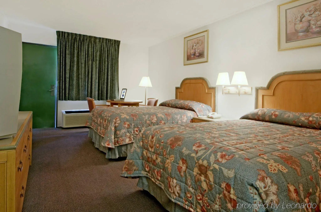Americas Best Value Inn Ft. Jackson