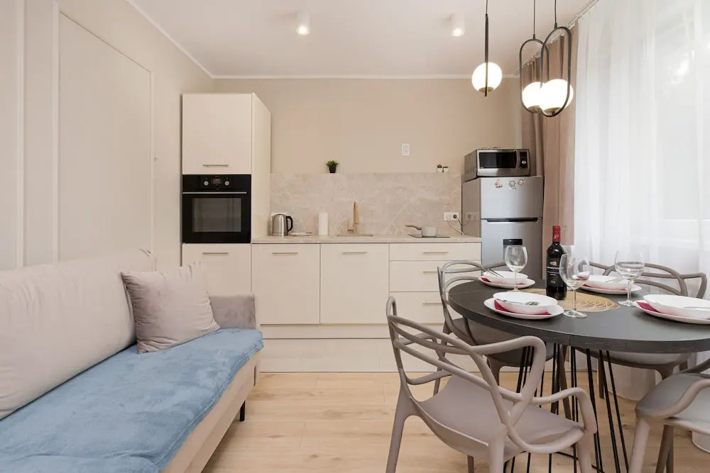 Rozewie Cosy Apartment by Renters