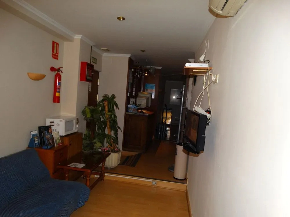 Hostal La Redonda