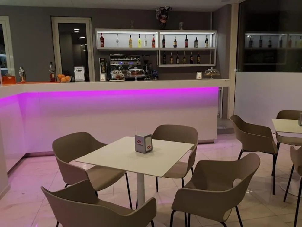 Hotel Settibi