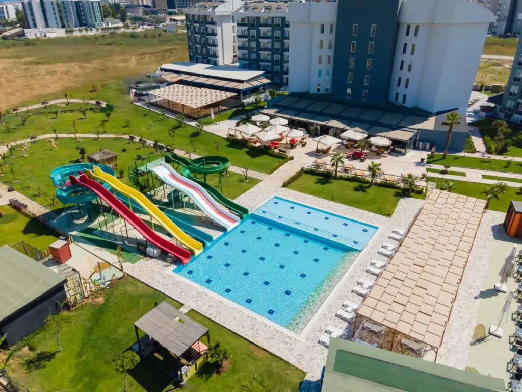 Palmora Lara Hotel