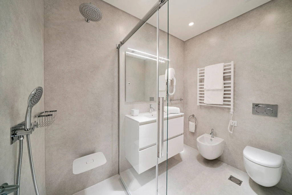 Premium Contemporary Villa, Panoramic View Over Funchal And The Sea | Grandview