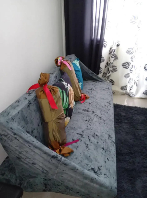 Lovely Condo 2-BR w/balcony in SM-Sucat, Paranaque