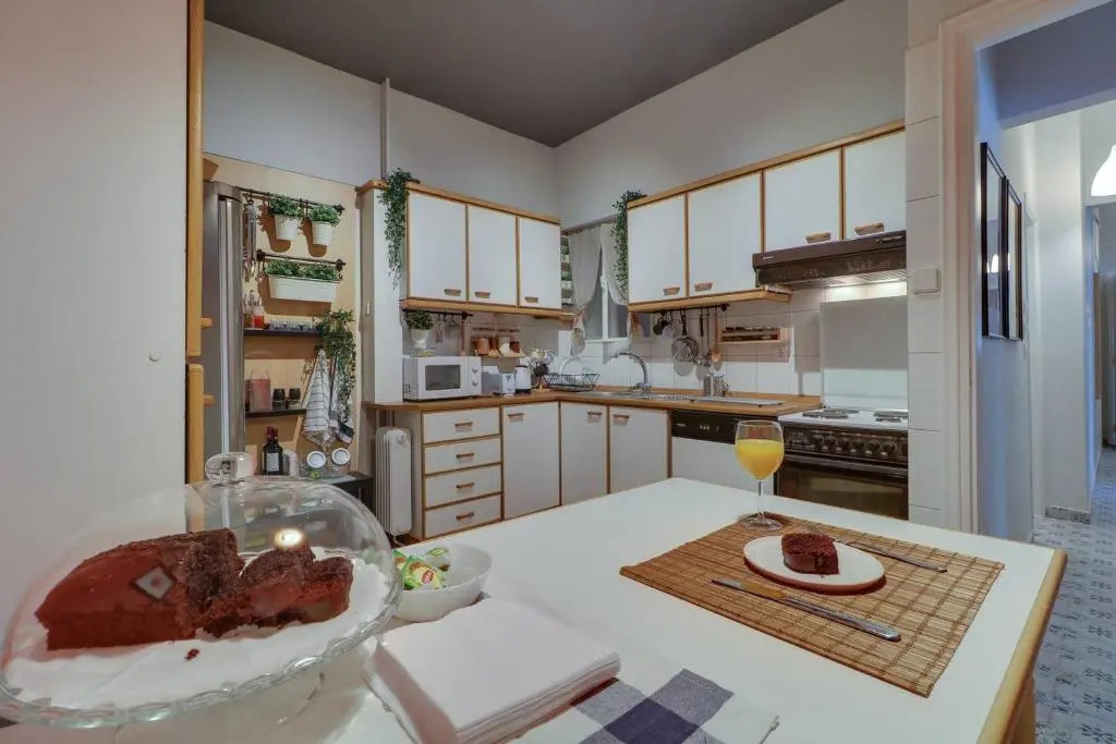 Victoria 5star / 5BR BigApt / Sauna / 2min to metro