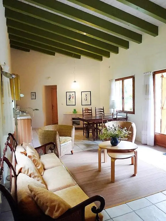 Romantic cottage in the Ardeche with free WiFi and TV
