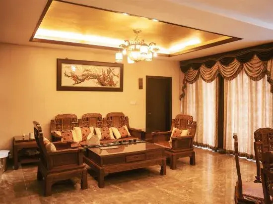Homestay (China Ceramics City )