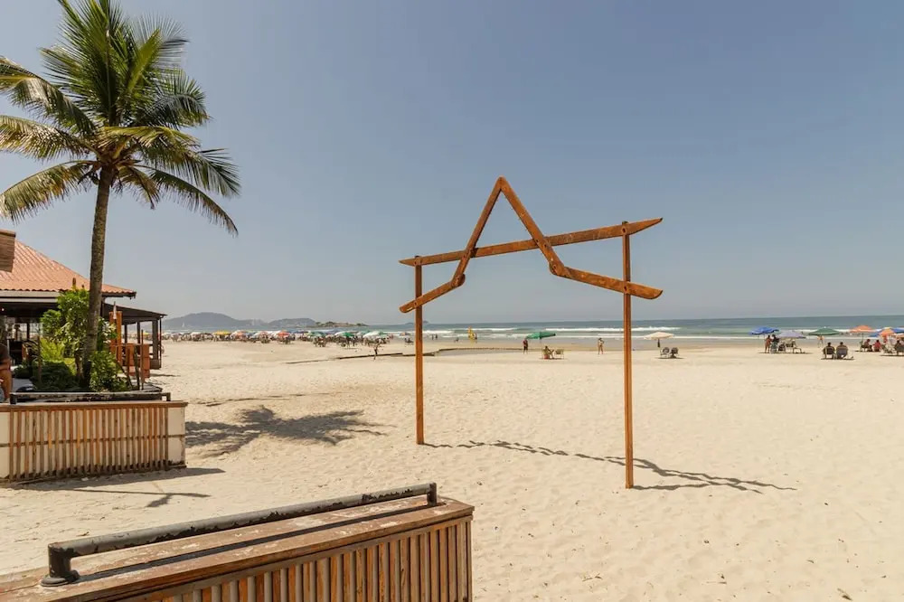 Apto p 6 Pessoas a 400m da Praia das Pitangueiras