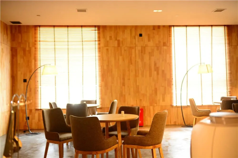 Colour Inn Jiang Xi Zhang Shu Branch