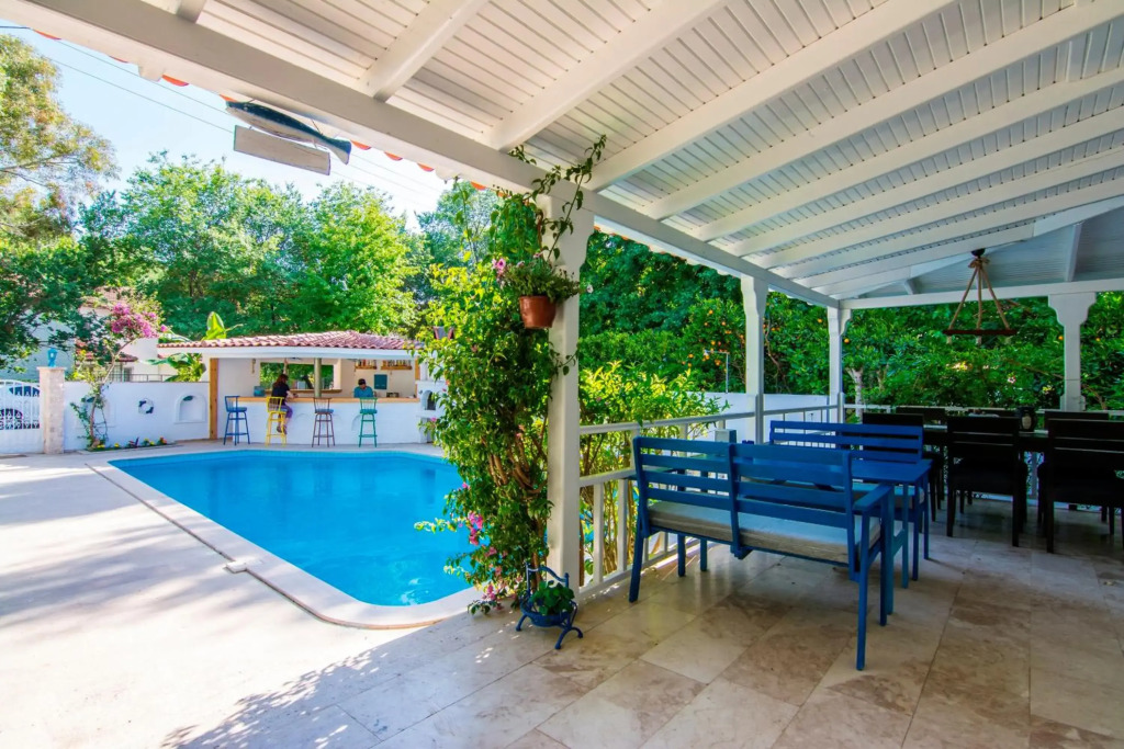Calypso Cozy Suites