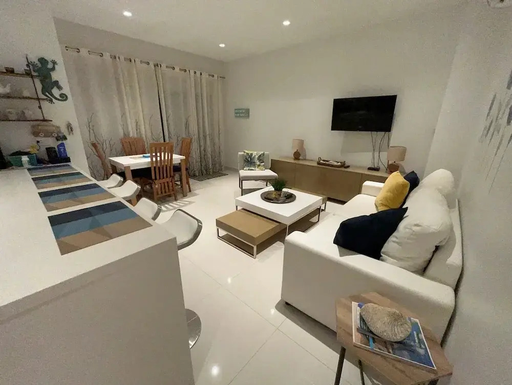 Waykiri Lux Condo 2 Balconies Near Marriott Ritz