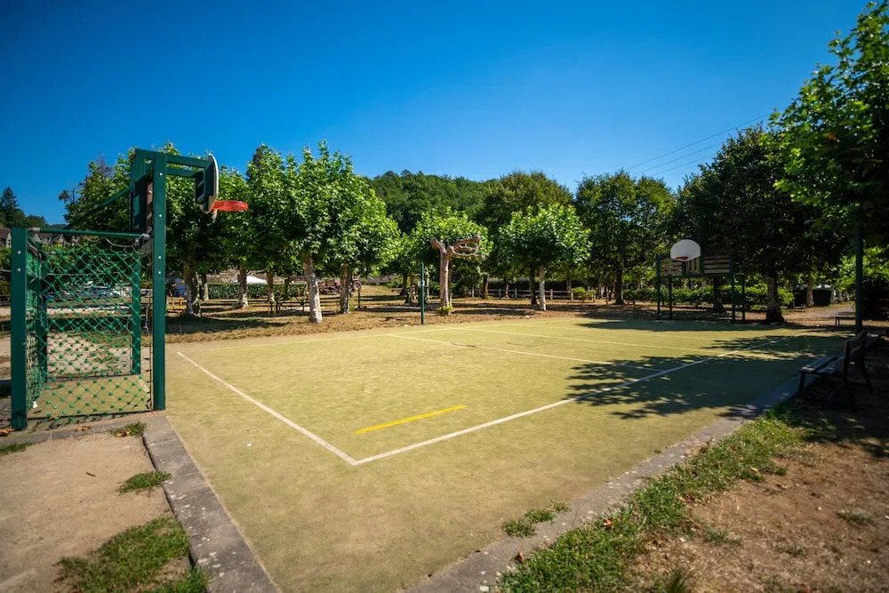 Camping Le château du gibanel