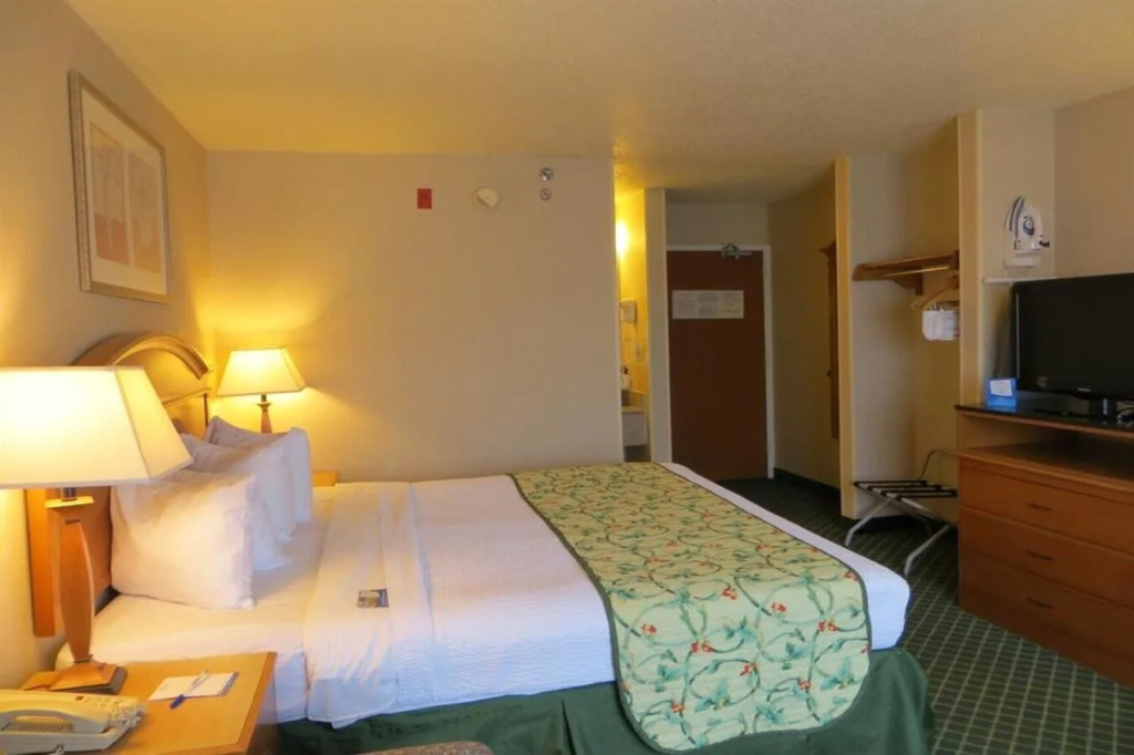 Baymont by Wyndham Kalamazoo East