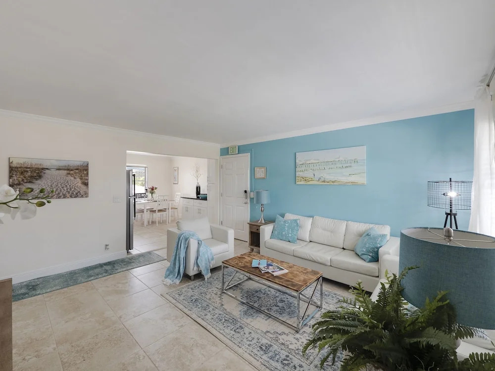 Seas The Day 1 - 2br Beach On Singer Island 2 Bedroom Duplex