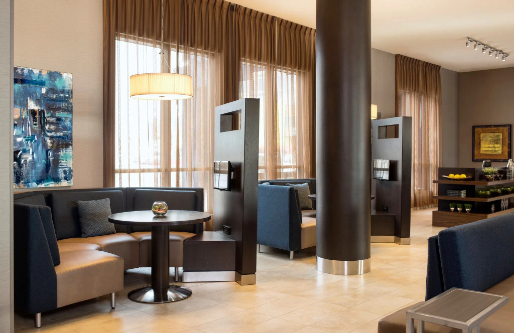 Courtyard by Marriott Calgary South