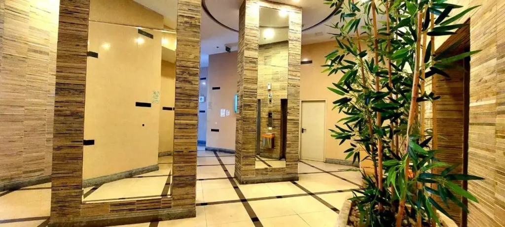 apartments with separate kitchen