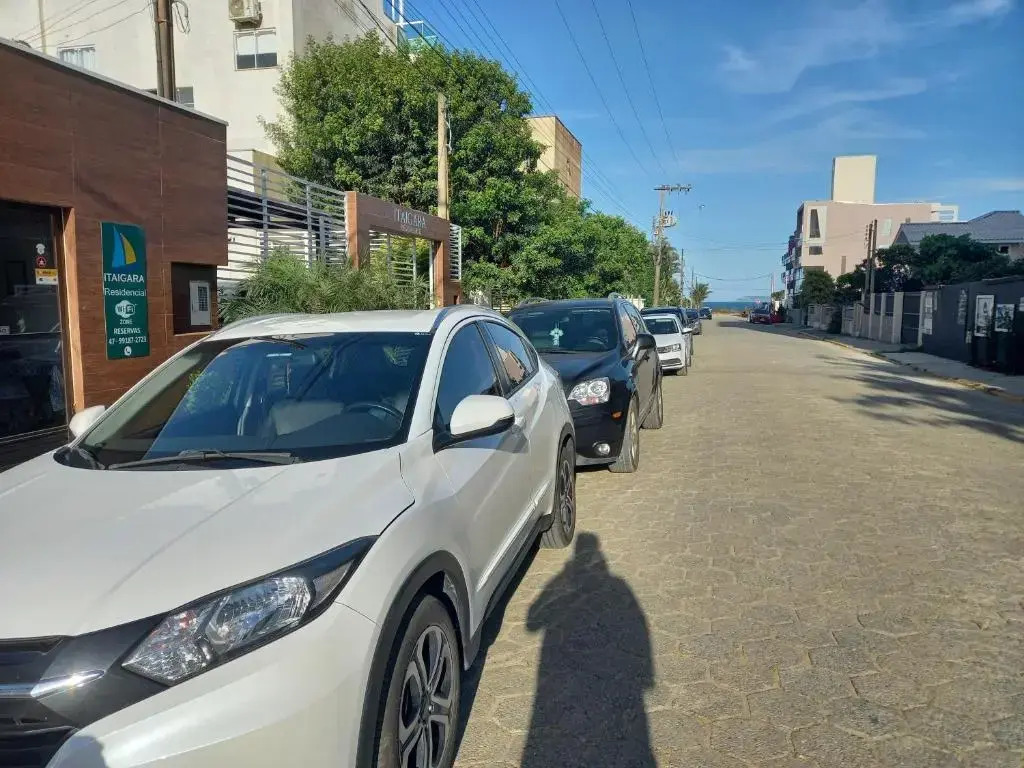 Suítes Itaigara INFRAERD