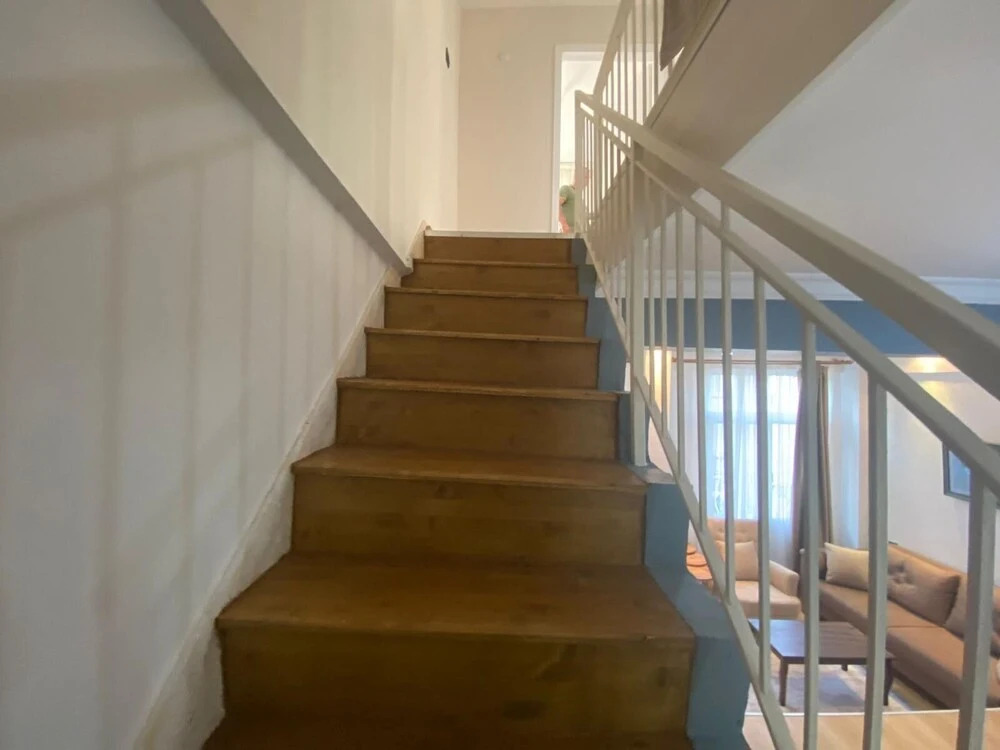 Beautiful 3-bedroom House With Sea View and Garden