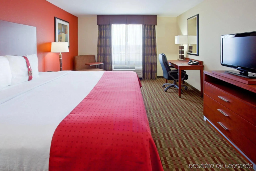 Holiday Inn Austin North by IHG